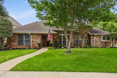 1900 Glenbrook Court, Bedford, TX 76021 - Photo 2