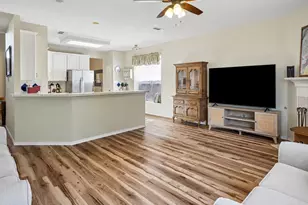 11379 Lockshire Dr, Frisco, TX 75035 - Photo 12