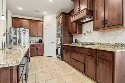 919 Honey Locust Drive, Fate, TX 75087 - Photo 10