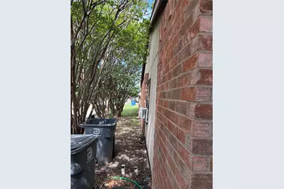 9451 Culberson Street, Dallas, TX 75227 - Photo 4