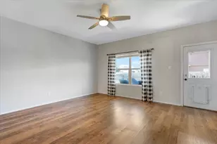 6325 Seagull Ln, Fort Worth, TX 76179 - Photo 6