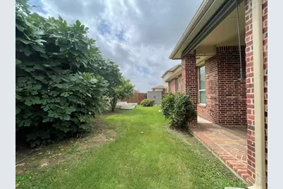 10040 Bodega Bay Road, Fort Worth, TX 76177 - Photo 32
