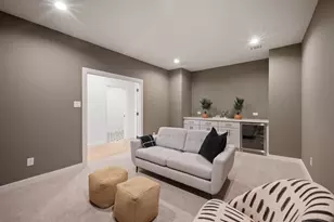 6108 Kenwood Ave, Dallas, TX 75214 - Photo 32