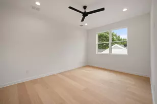 6108 Kenwood Ave, Dallas, TX 75214 - Photo 38