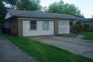 112 S Lynn Ave, Denison, TX 75020 - Photo 2