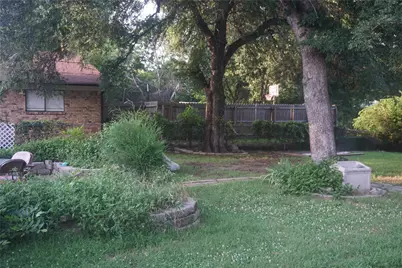 112 S Lynn Avenue, Denison, TX 75020 - Photo 20