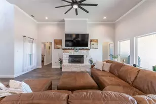 107 Kleingrass Rd, Abilene, TX 79606 - Photo 2