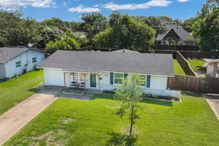 13536 Castleton Dr, Farmers Branch, TX 75234 - Photo 2
