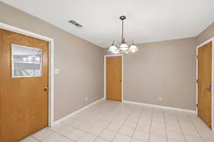 200 W North St, Aubrey, TX 76227 - Photo 10
