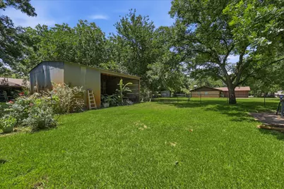 200 W North Street, Aubrey, TX 76227 - Photo 26