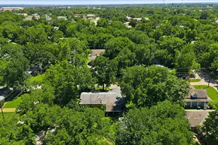 200 W North St, Aubrey, TX 76227 - Photo 30