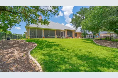 9031 Bontura Road, Granbury, TX 76049 - Photo 22