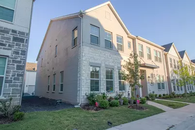 9923 Schramm Street, Irving, TX 75063 - Photo 2