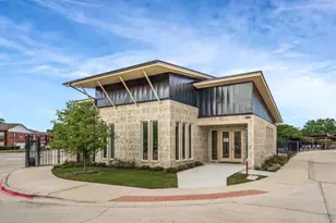 9923 Schramm St, Irving, TX 75063 - Photo 30