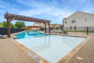 9923 Schramm St, Irving, TX 75063 - Photo 34