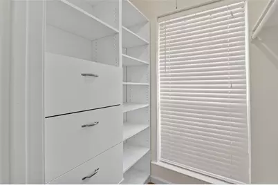 2600 Summertree Drive, Carrollton, TX 75006 - Photo 28