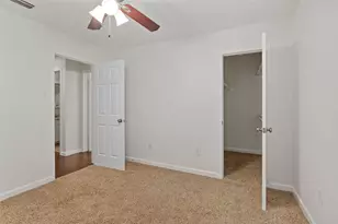 2600 Summertree Dr, Carrollton, TX 75006 - Photo 26
