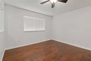 2600 Summertree Dr, Carrollton, TX 75006 - Photo 18