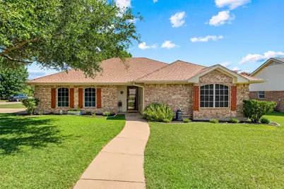 205 Onyx Drive, Hewitt, TX 76643 - Photo 1