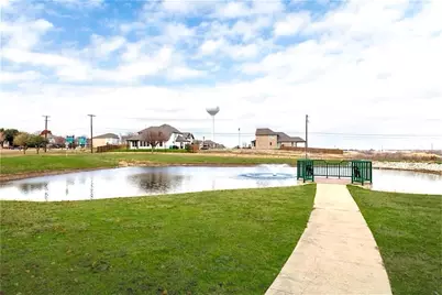 514 Hillcrest Circle, Justin, TX 76247 - Photo 16
