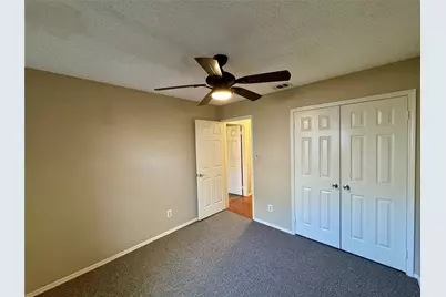 979 Mauve Drive, Lewisville, TX 75067 - Photo 14