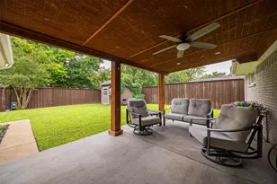 1404 Oakhill Dr, Plano, TX 75075 - Photo 22