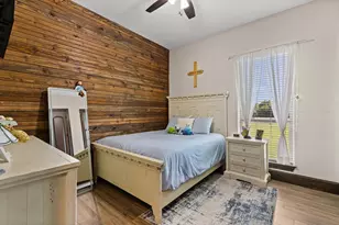 723 W Lee Ave, Whitney, TX 76692 - Photo 24