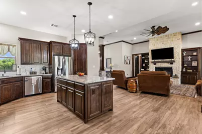 723 W Lee Avenue, Whitney, TX 76692 - Photo 40