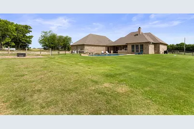 723 W Lee Avenue, Whitney, TX 76692 - Photo 14