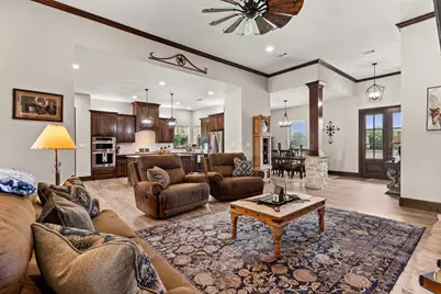723 W Lee Avenue, Whitney, TX 76692 - Photo 36