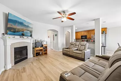 117 Brook Hollow Lane, Red Oak, TX 75154 - Photo 6