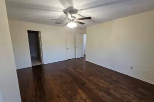 5839 Lake Point Dr, Arlington, TX 76016 - Photo 12