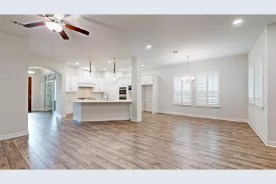4502 Sapphire Falls Way, Arlington, TX 76005 - Photo 4