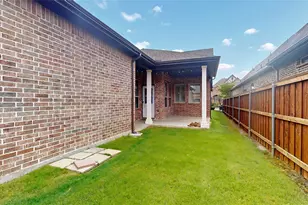 4502 Sapphire Fls Wy, Arlington, TX 76005 - Photo 36