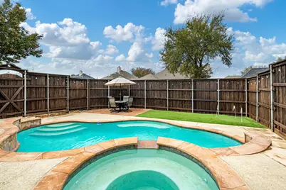 2128 Fountain Drive, Lewisville, TX 75067 - Photo 26