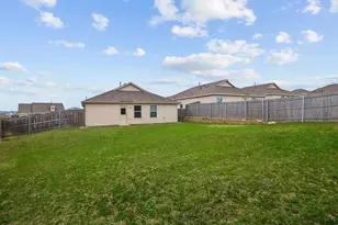 8400 High Robin Ave, Fort Worth, TX 76123 - Photo 16