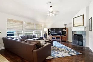 10141 Crawford Farms Dr, Fort Worth, TX 76244 - Photo 6