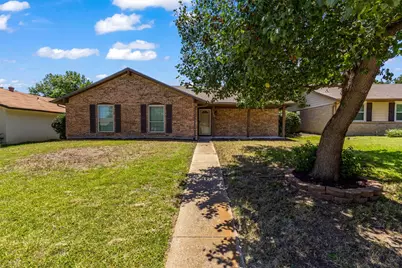 1644 Glenhill Lane, Lewisville, TX 75077 - Photo 34