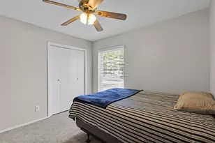 1644 Glenhill Ln, Lewisville, TX 75077 - Photo 16