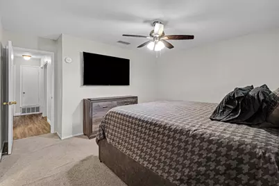 1644 Glenhill Lane, Lewisville, TX 75077 - Photo 22