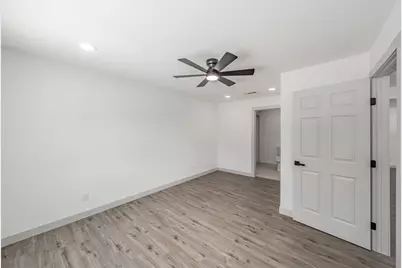 2005 Meadow Lane, Arlington, TX 76010 - Photo 14