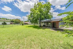 2005 Meadow Ln, Arlington, TX 76010 - Photo 36