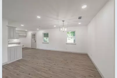 2005 Meadow Lane, Arlington, TX 76010 - Photo 24