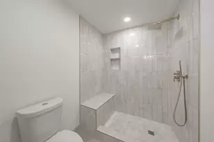 2005 Meadow Ln, Arlington, TX 76010 - Photo 18