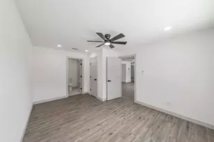 2005 Meadow Ln, Arlington, TX 76010 - Photo 10