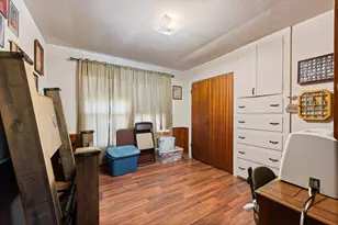 402 College St, Grandview, TX 76050 - Photo 18