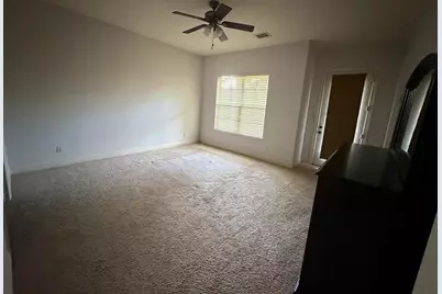10531 Steinbeck Lane, Irving, TX 75063 - Photo 10