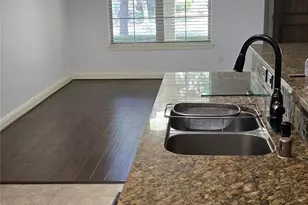 10531 Steinbeck Ln, Irving, TX 75063 - Photo 18
