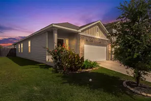 19300 E Cloudy Bay Dr, Pflugerville, TX 78660 - Photo 2
