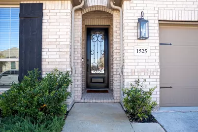 1525 Jocelyn Drive, Fort Worth, TX 76052 - Photo 4